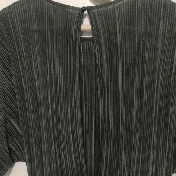 Green Romper Medium - Picture 2 of 2